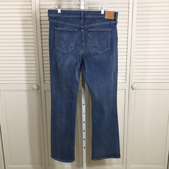 NWT Levi's Premium Women's 315 Shaping Bootcut Jeans Size 34 - Picture 8 of 14